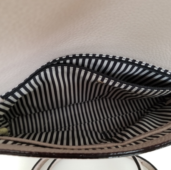 Kate Spade Taupe large Polly crossbody - Picture 3 of 8